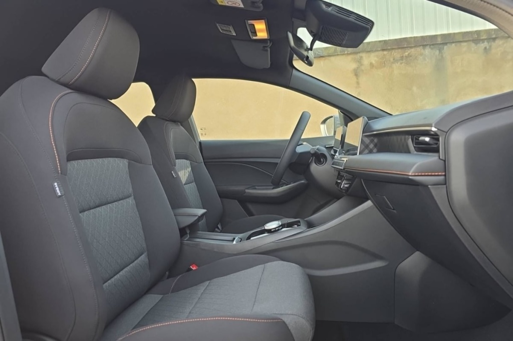 MG MG3 1.5 L Hybrid+ 195 ch Comfort - ref: 1-378812 - Photo 9