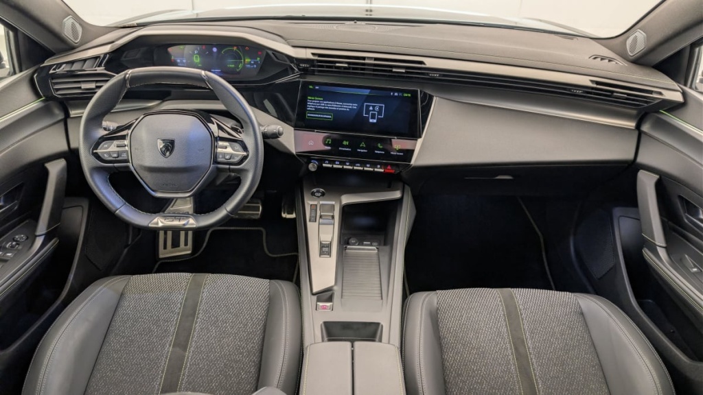 PEUGEOT 408 Hybrid 145 e-DCS6 GT - ref: 1-378857 - Photo 13