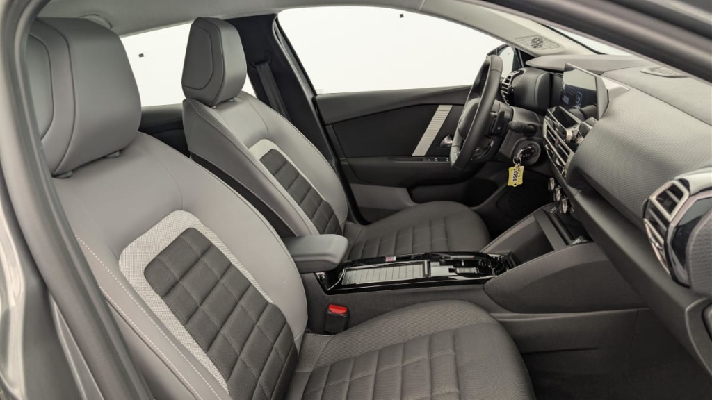 CITROEN C4 PureTech 130 EAT8 Plus - ref: 1-378887 - Photo 9