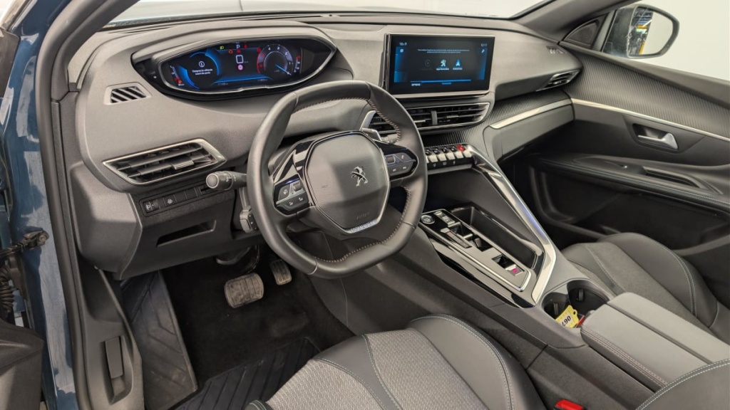 PEUGEOT 5008 BlueHDi 130ch S S EAT8 Allure Pack - ref: 1-378897 - Photo 15