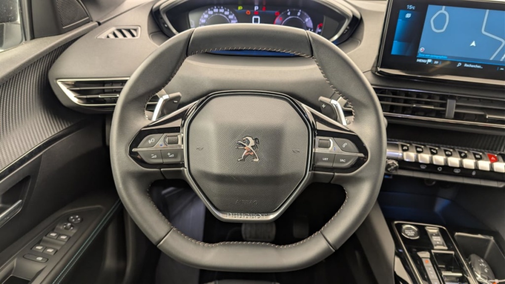 PEUGEOT 5008 BlueHDi 130ch S S EAT8 Allure Pack - ref: 1-378898 - Photo 14