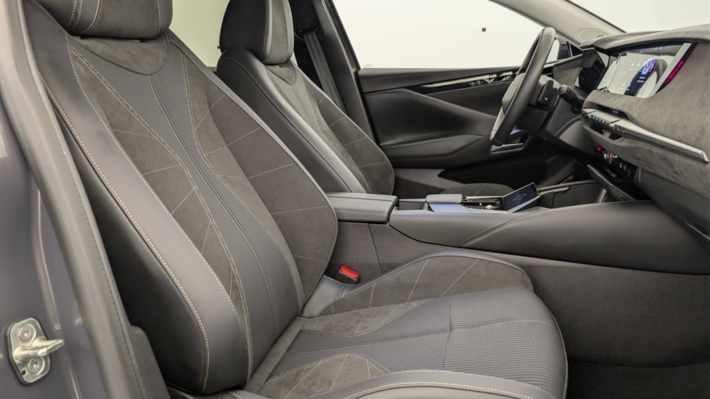 DS DS4 BlueHDi 130 EAT8 Etoile - Alcantara - ref: 1-378943 - Photo 9