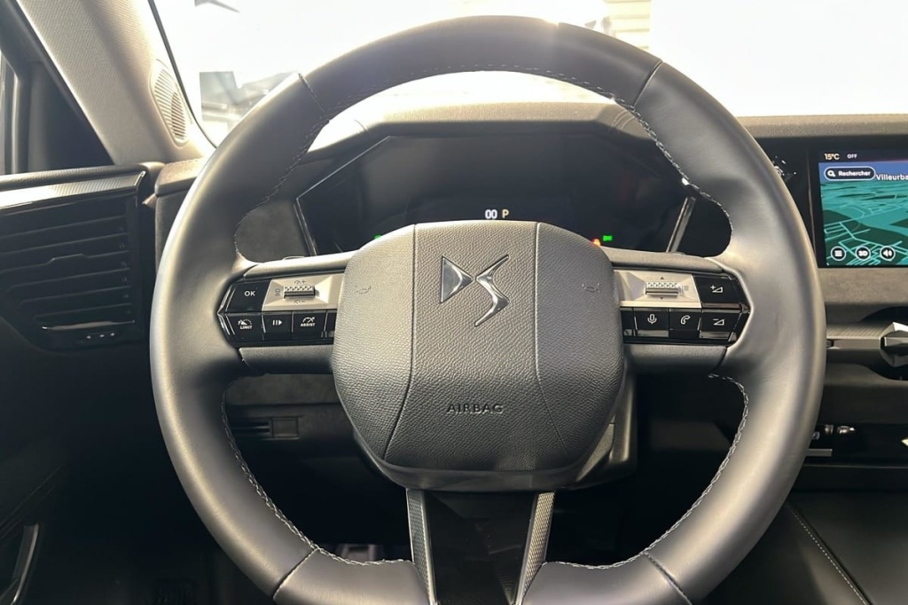 DS DS4 BlueHDi 130 EAT8 Etoile - Alcantara - ref: 1-378950 - Photo 14
