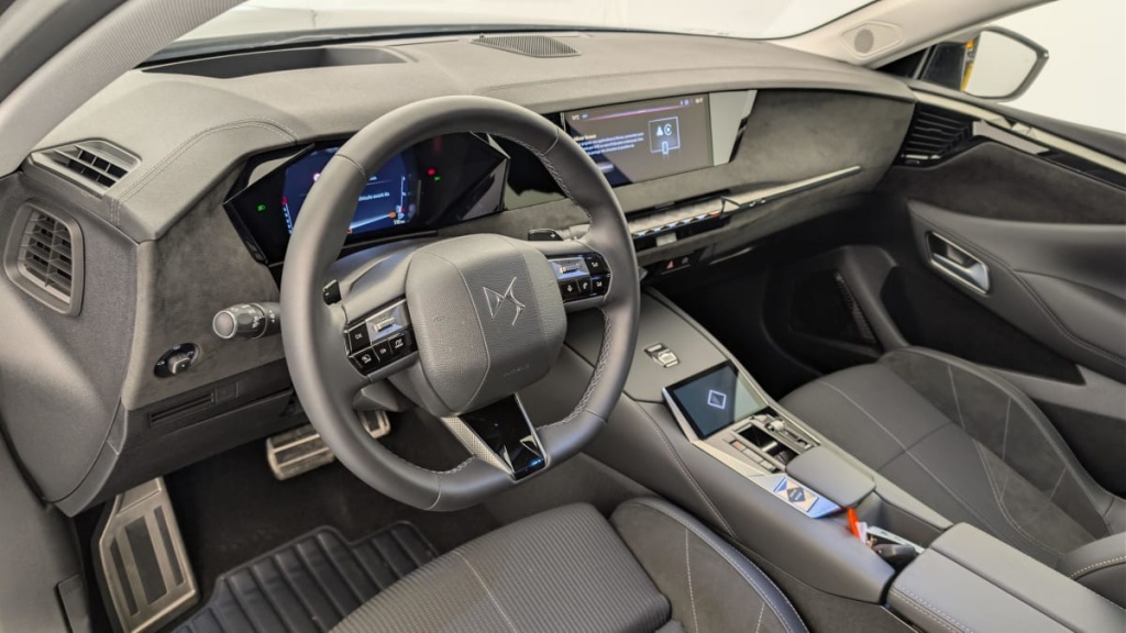 DS DS4 BlueHDi 130 EAT8 Etoile - Alcantara - ref: 1-378951 - Photo 15