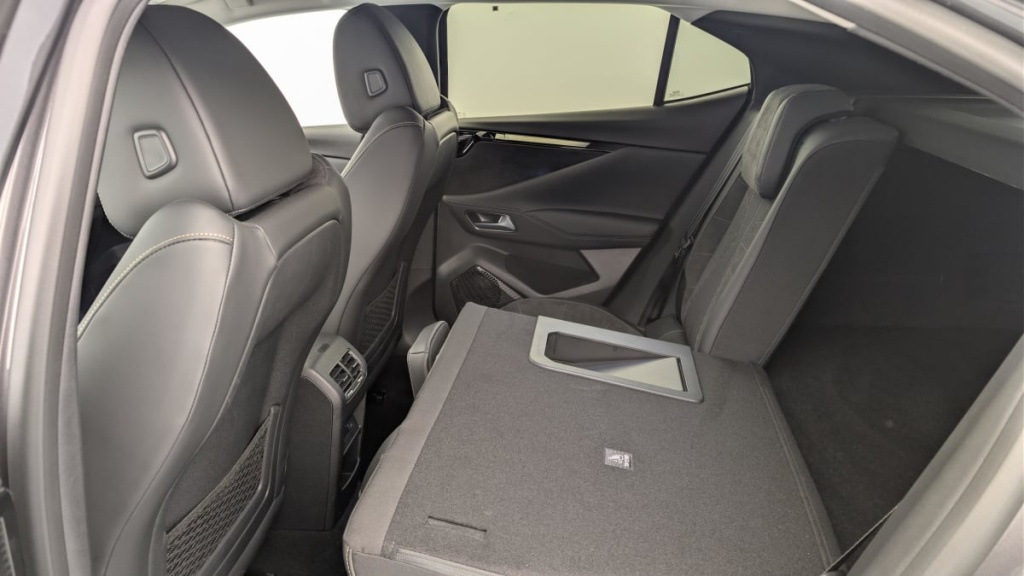 DS DS4 BlueHDi 130 EAT8 Etoile - Alcantara - ref: 1-378953 - Photo 12