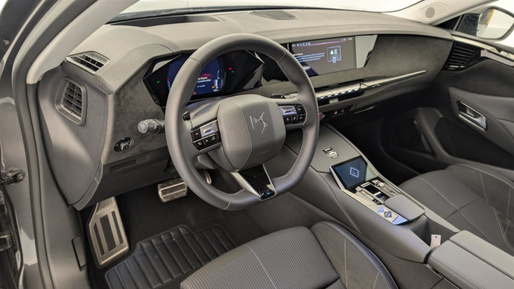 DS DS4 BlueHDi 130 EAT8 Etoile - Alcantara - ref: 1-378953 - Photo 15