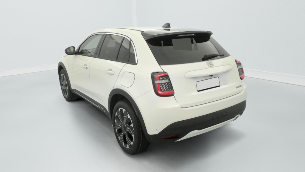 FIAT 600 T-Gen 3 1.2 Hybrid 110ch eDCT6 La Prima - ref: 1-378984 - Photo 5