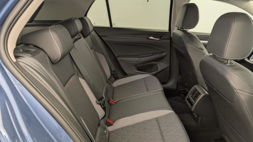 VOLKSWAGEN Golf 2.0 TDI 150 DSG7 LIFE PLUS - ref: 1-379096 - Photo 10