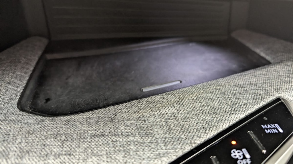 PEUGEOT 3008 Hybrid 145 e-DCS6 Allure - ref: 1-379456 - Photo 20