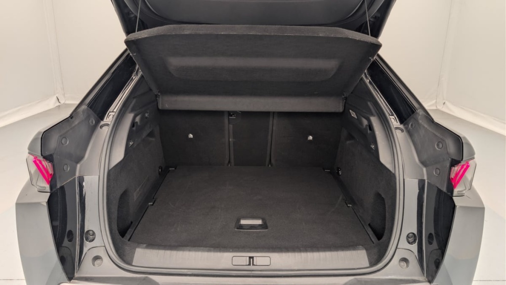 PEUGEOT 3008 Hybrid 145 e-DCS6 GT - ref: 1-379645 - Photo 11