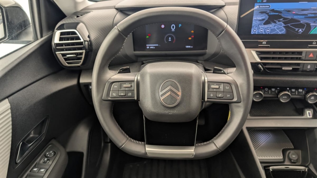 CITROEN C4 PureTech 130 EAT8 Plus - ref: 1-379707 - Photo 14