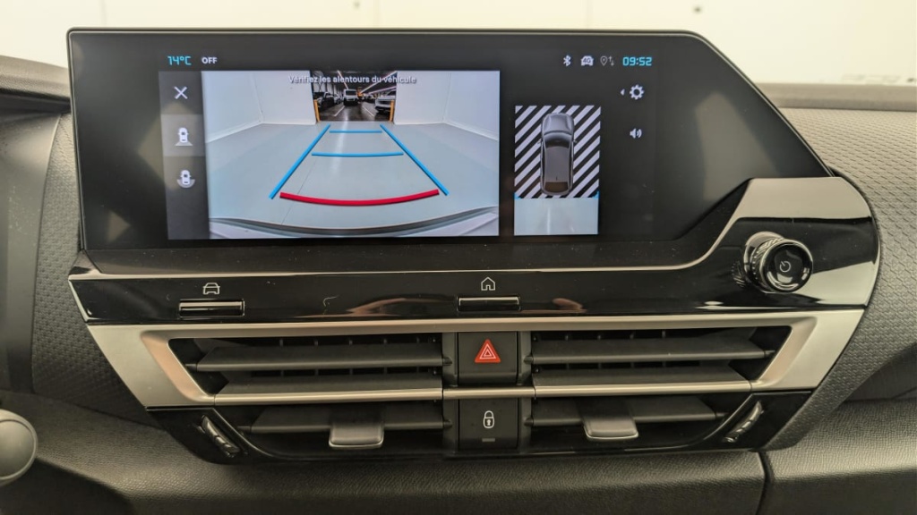 CITROEN C4 PureTech 130 EAT8 Plus - ref: 1-379710 - Photo 18