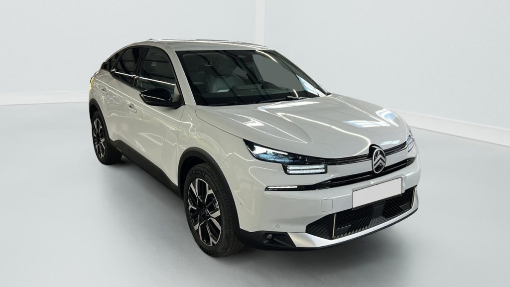 CITROEN C4 Hybride 145 e-DCS6 Max - ref: 1-379719 - Photo 1