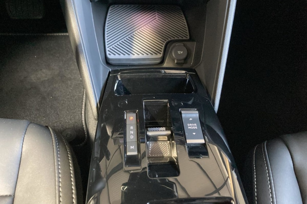 CITROEN C4 Hybride 145 e-DCS6 Max - ref: 1-379722 - Photo 16