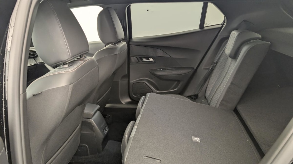 PEUGEOT 2008 100 S S BVM6 Allure - ref: 1-379986 - Photo 12