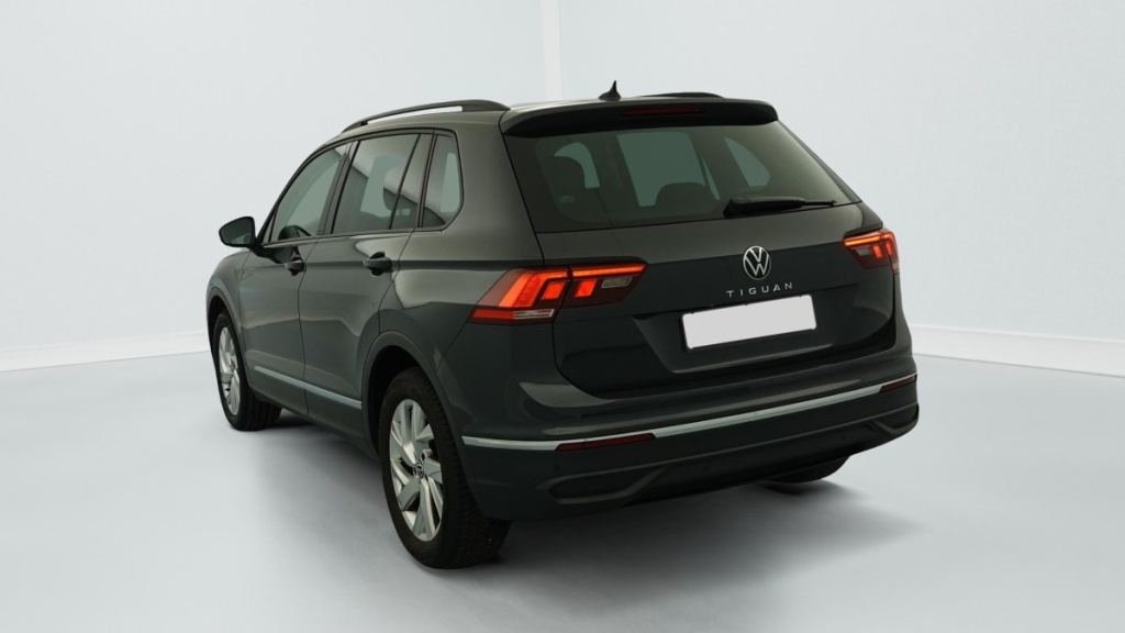 VOLKSWAGEN Tiguan 1.5 TSI 130ch BVM6 Life Plus - ref: 1-381067 - Photo 5