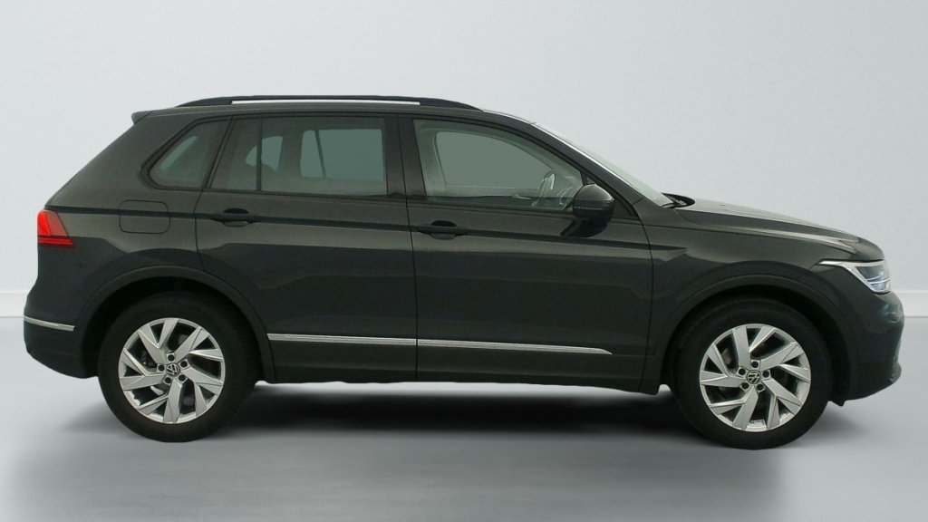 VOLKSWAGEN Tiguan 1.5 TSI 130ch BVM6 Life Plus - ref: 1-381067 - Photo 8