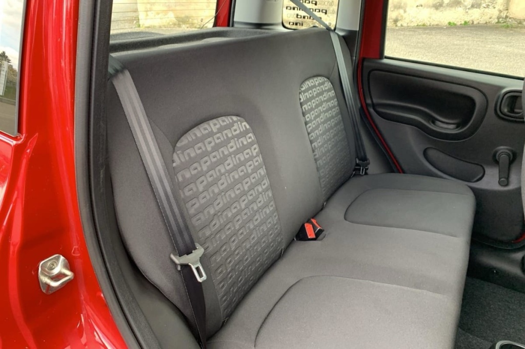 FIAT Panda 1.0 70 ch Hybrid BSG S S City - ref: 1-381073 - Photo 10