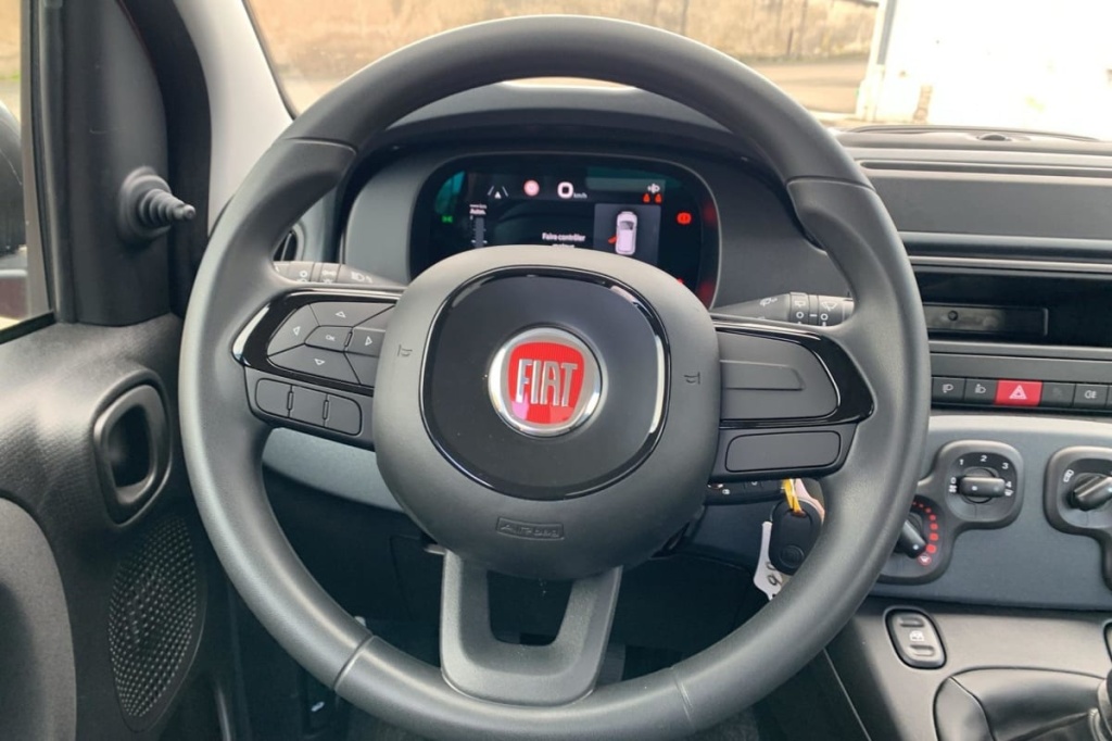 FIAT Panda 1.0 70 ch Hybrid BSG S S City - ref: 1-381073 - Photo 15