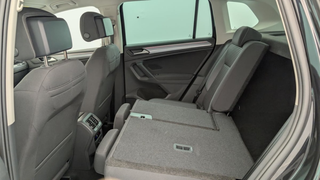 VOLKSWAGEN Tiguan 1.5 TSI 130ch BVM6 Active - ref: 1-381083 - Photo 12