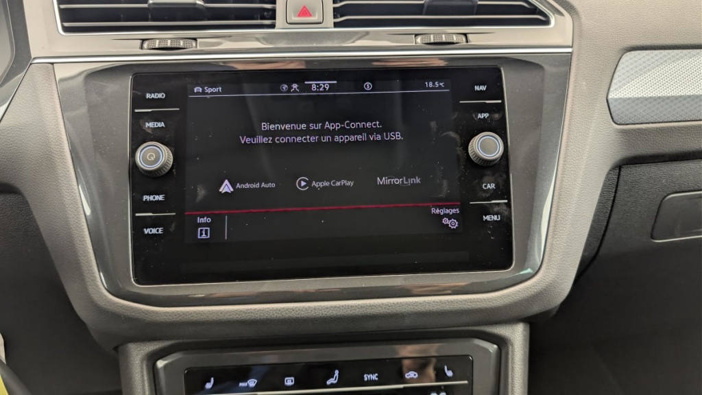 VOLKSWAGEN Tiguan 1.5 TSI 130ch BVM6 Active - ref: 1-381083 - Photo 18