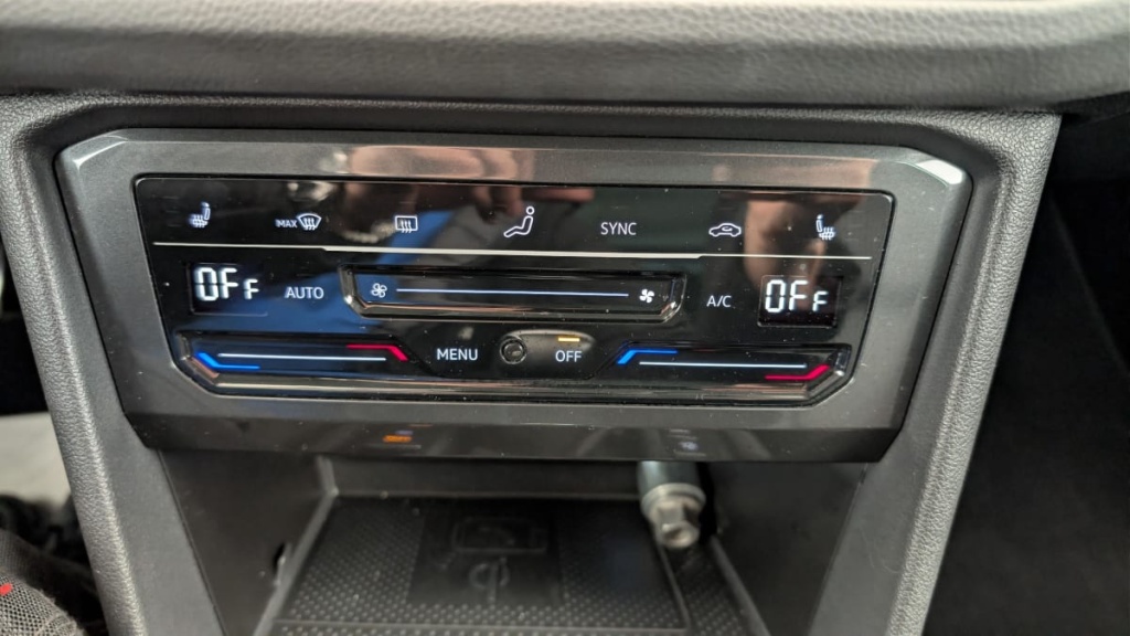 VOLKSWAGEN Tiguan 1.5 TSI 130ch BVM6 Active - ref: 1-381083 - Photo 20