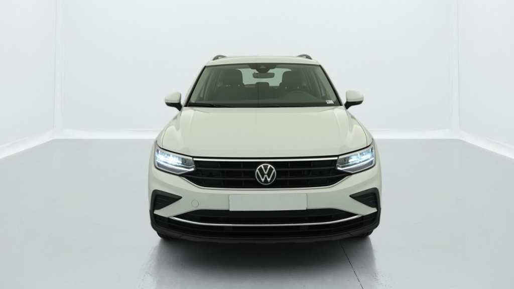 VOLKSWAGEN Tiguan 2.0 TDI 122CH BVM6 LIFE - ref: 1-381187 - Photo 2