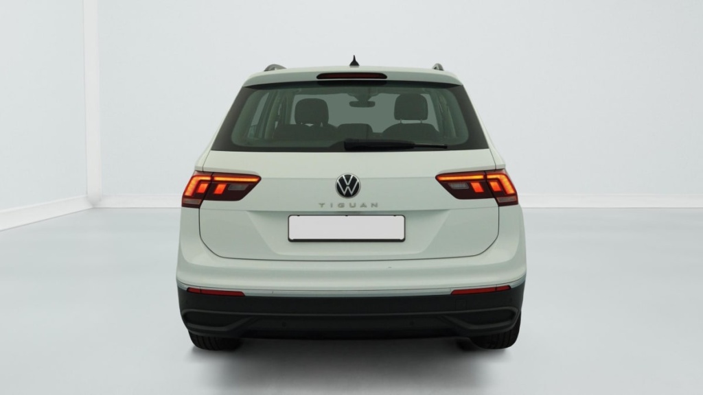 VOLKSWAGEN Tiguan 2.0 TDI 122CH BVM6 LIFE - ref: 1-381187 - Photo 6