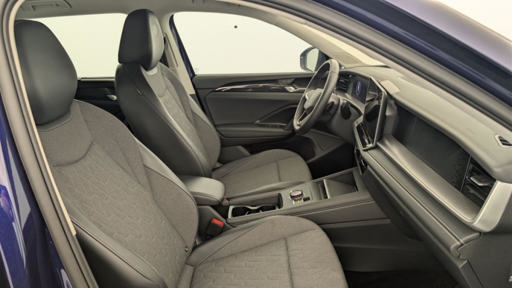 VOLKSWAGEN Tayron 1.5 eTSI 150ch DSG7 7pl Life Plus - ref: 1-381520 - Photo 9