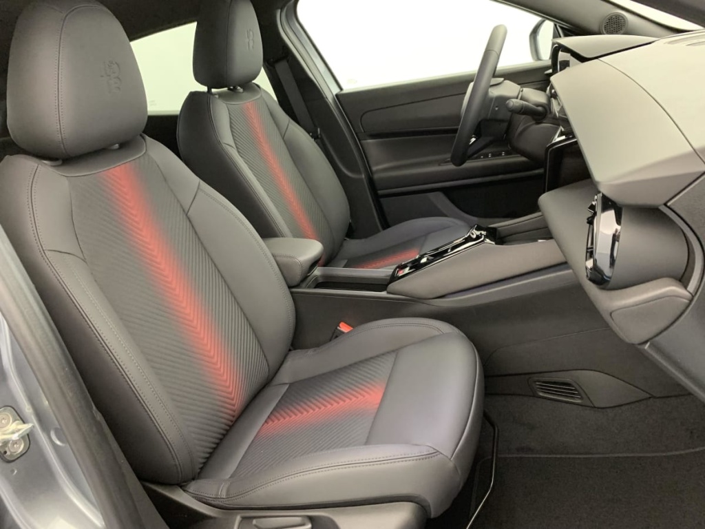 ALFA ROMEO Junior 1.2 Ibrida 145 ch e-DCT6 Ti - ref: 1-381567 - Photo 9