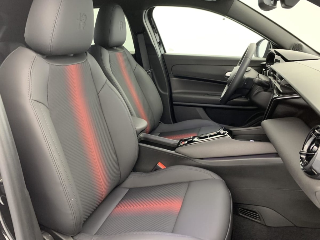 ALFA ROMEO Junior 1.2 Ibrida 145 ch e-DCT6 Ti - ref: 1-381573 - Photo 9