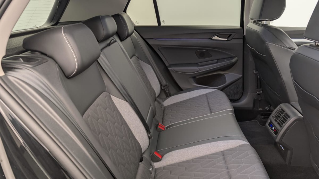 VOLKSWAGEN Golf 1.5 TSI EVO2 116 BVM6 LIFE PLUS - ref: 1-381583 - Photo 10