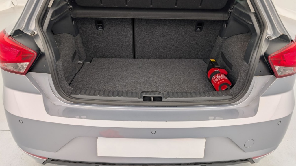 SEAT Ibiza 1.6 TDI 95 CH S S BVM5 STYLE - ref: 1-382169 - Photo 11