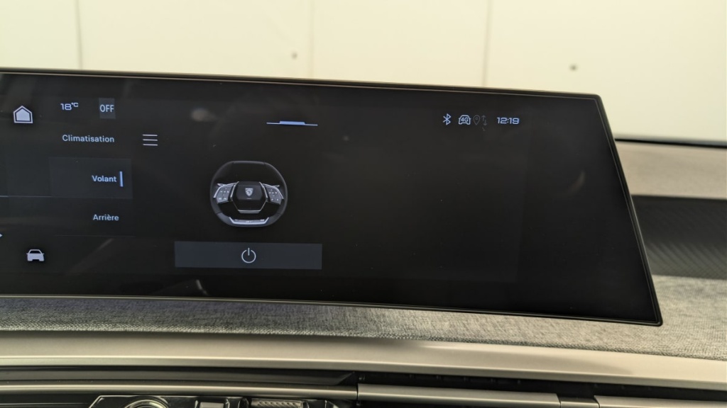 PEUGEOT 5008 HYBRID 145 CH E-DCS6 ALLURE - ref: 1-382334 - Photo 18