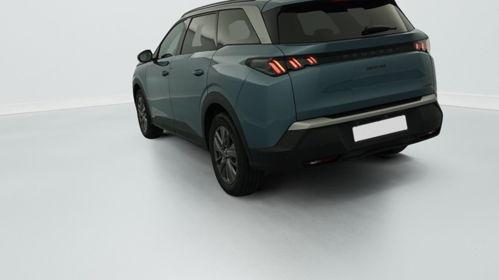 PEUGEOT 5008 HYBRID 145 CH E-DCS6 ALLURE - ref: 1-382337 - Photo 5