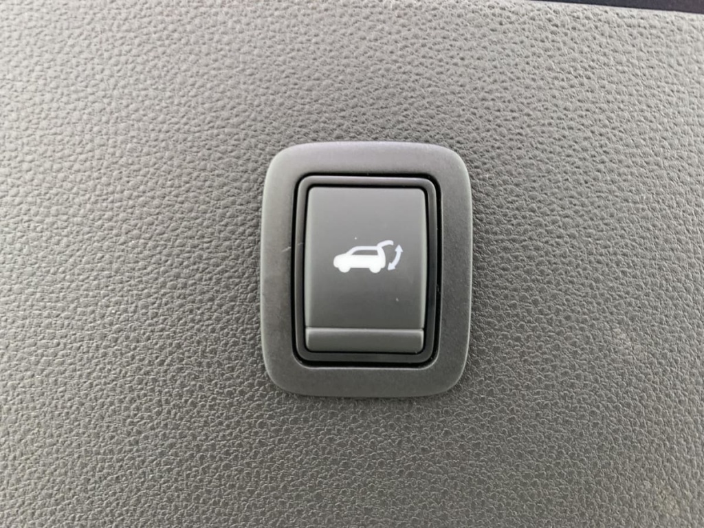 DACIA Bigster 155 JOURNEY - ref: 1-382478 - Photo 17