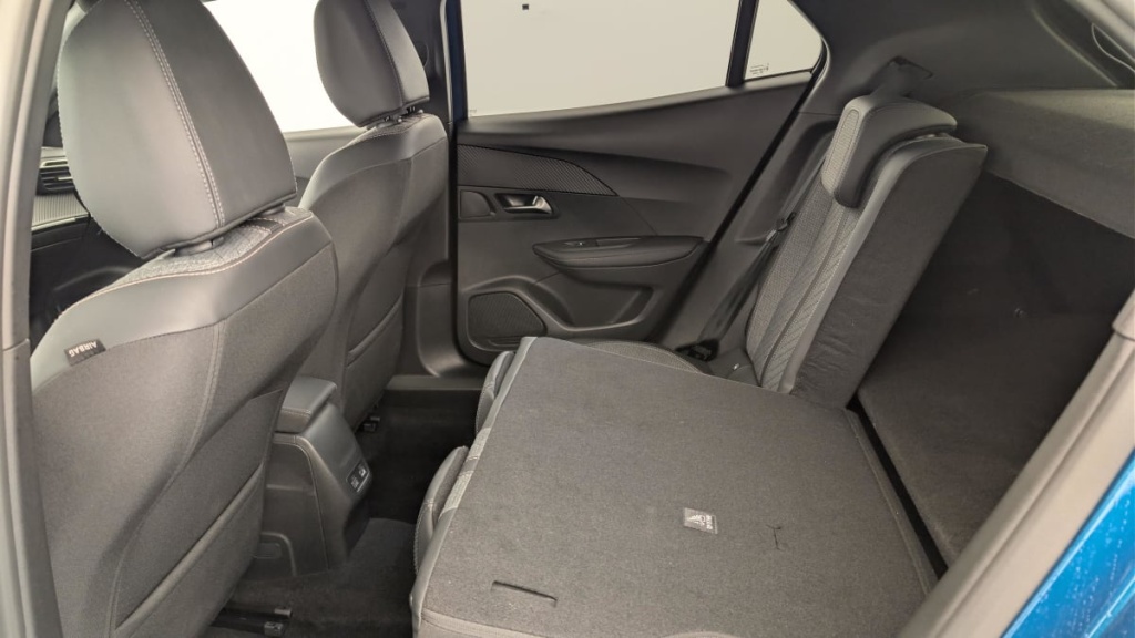 PEUGEOT 2008 100 S S BVM6 Allure - ref: 1-382569 - Photo 12