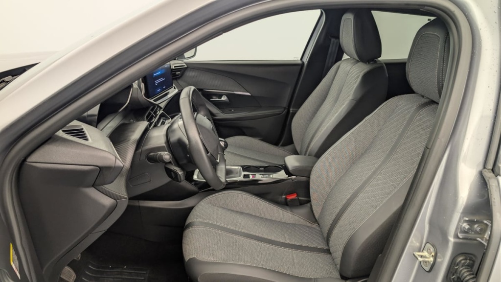 PEUGEOT 2008 100 S S BVM6 Allure - ref: 1-382582 - Photo 16