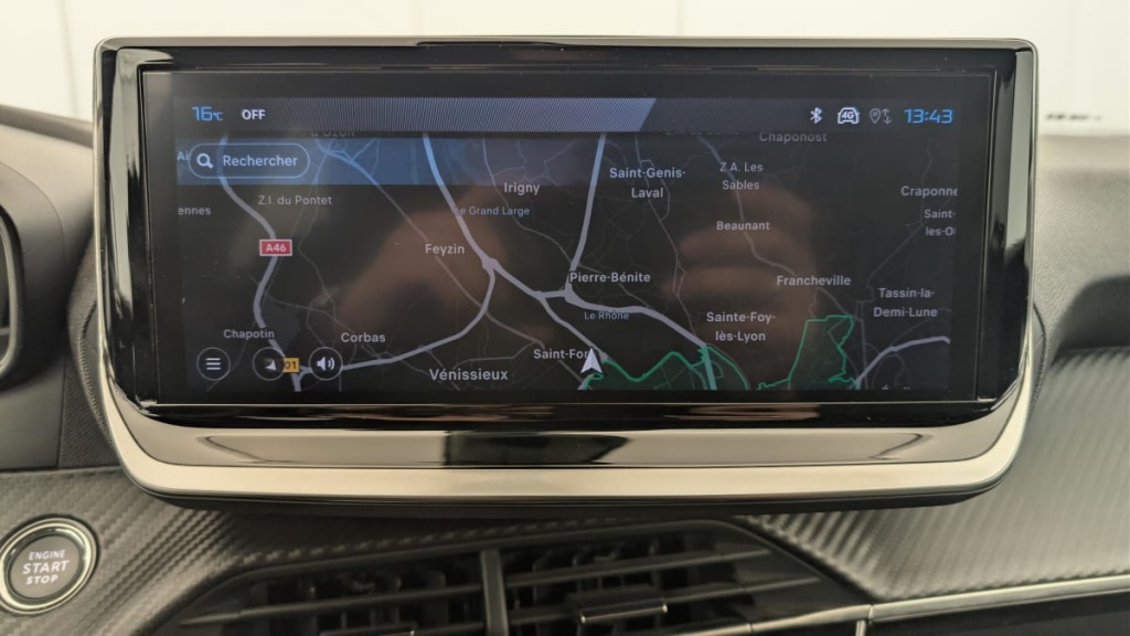 PEUGEOT 2008 100 S S BVM6 Allure - ref: 1-382603 - Photo 19