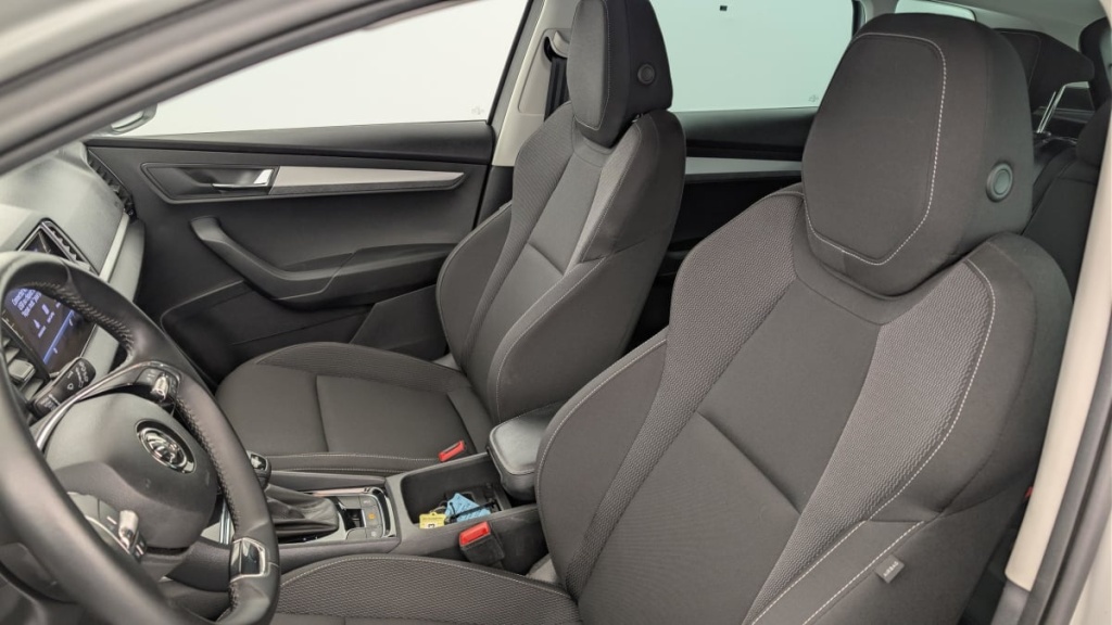 SKODA Karoq 2.0 TDI 116 ch SCR DSG7 Business - ref: 1-382712 - Photo 16