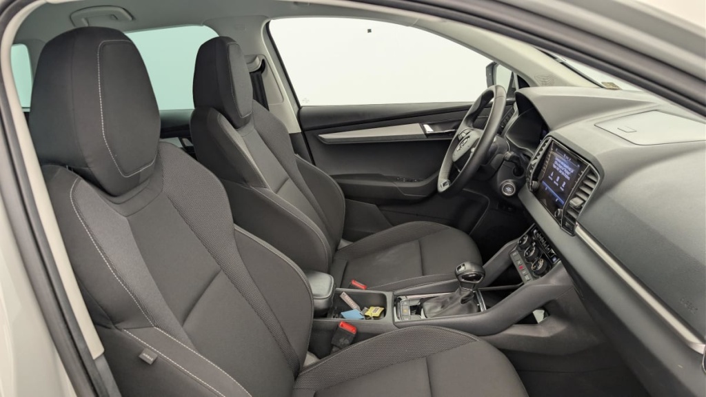 SKODA Karoq 2.0 TDI 116 ch SCR DSG7 Business - ref: 1-382712 - Photo 9