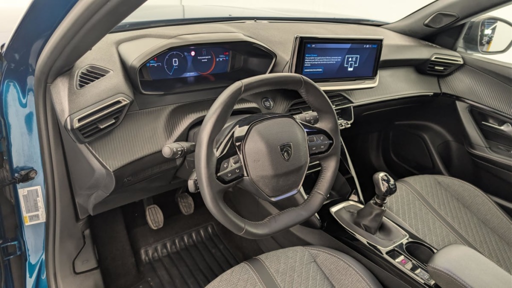 PEUGEOT 2008 100 S S BVM6 Allure - ref: 1-382893 - Photo 15