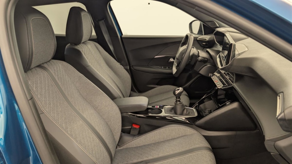 PEUGEOT 2008 100 S S BVM6 Allure - ref: 1-382893 - Photo 9