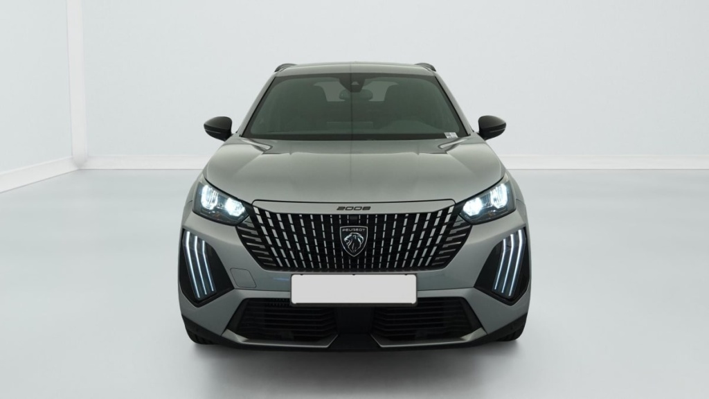 PEUGEOT 2008 Hybrid 145 e-DCS6 Allure - ref: 1-383011 - Photo 2