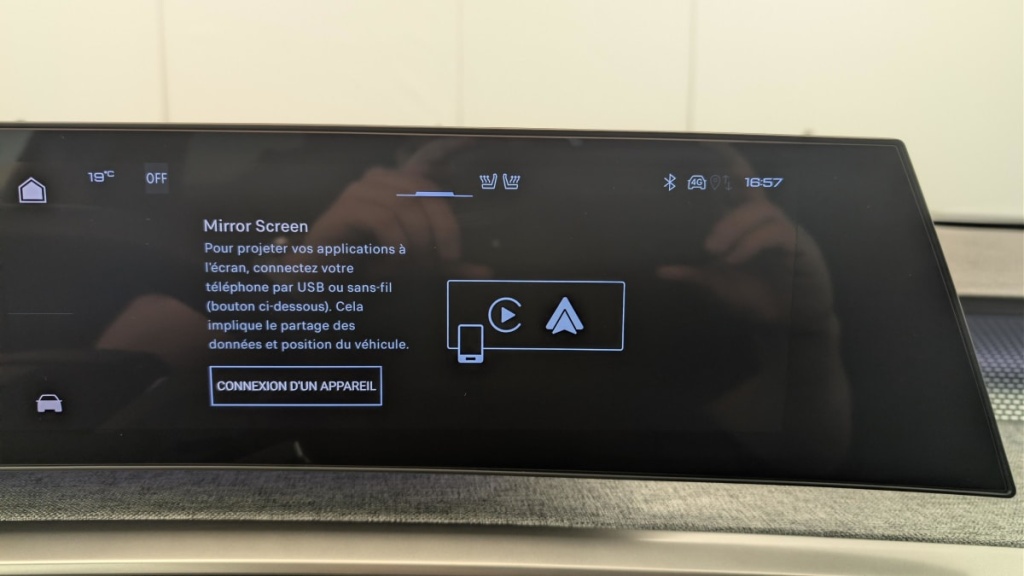 PEUGEOT 3008 Hybrid 145 e-DCS6 GT - ref: 1-383080 - Photo 17