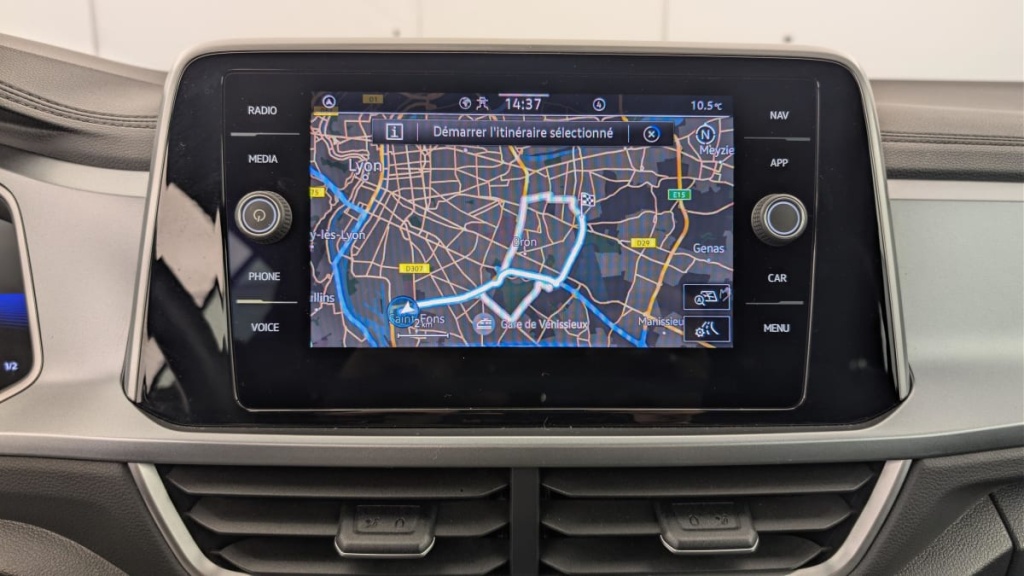 VOLKSWAGEN T-Roc Cabriolet 1.0 TSI 110 Start Stop BVM6 Style - ref: 1-383270 - Photo 17