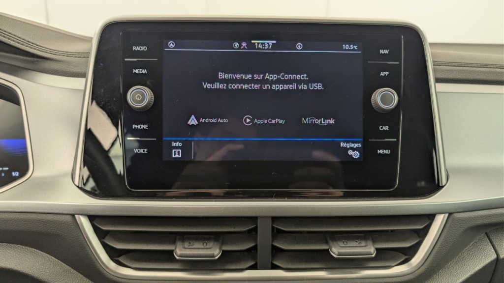 VOLKSWAGEN T-Roc Cabriolet 1.0 TSI 110 Start Stop BVM6 Style - ref: 1-383270 - Photo 18