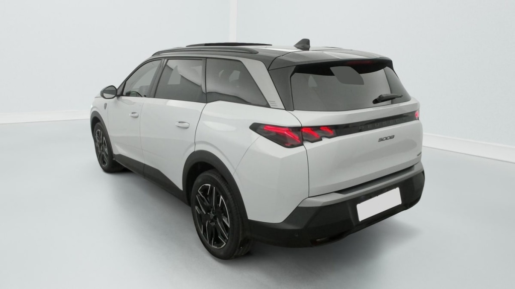 PEUGEOT 5008 Hybrid 145 e-DCS6 GT - ref: 1-383426 - Photo 5