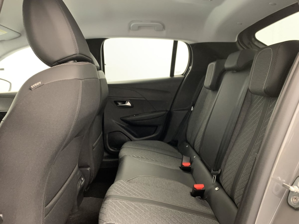 PEUGEOT 208 Hybrid 110 ch e-DCS6 Allure - ref: 1-383985 - Photo 19