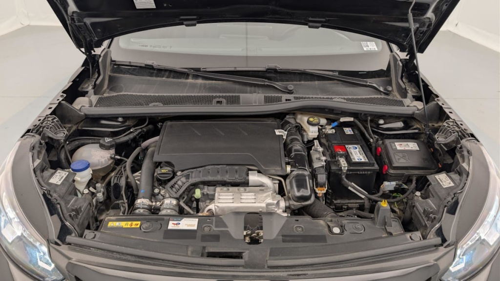 PEUGEOT 2008 100 S S BVM6 Allure - ref: 1-384439 - Photo 20